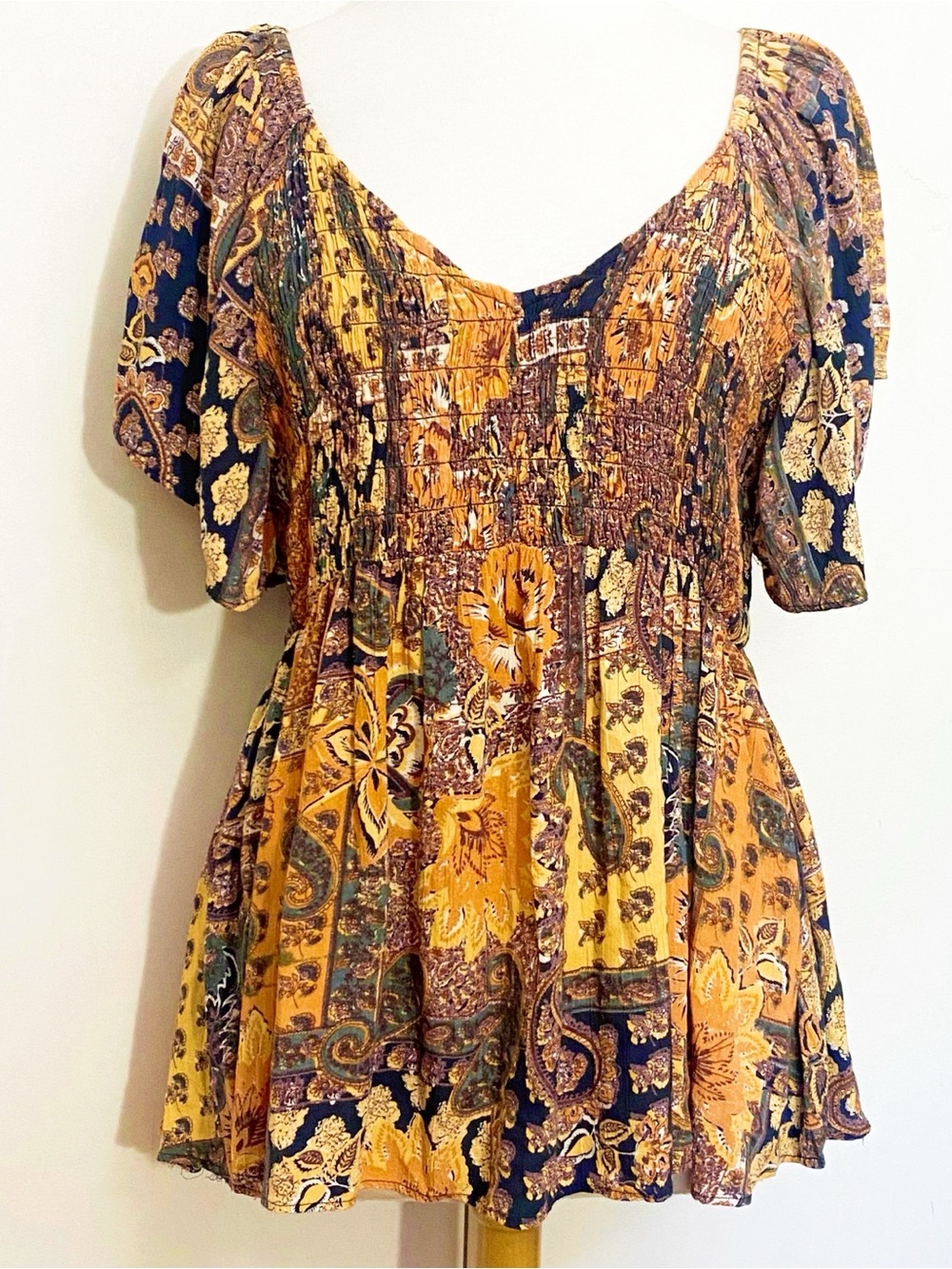 Angie Boho Orange Multi Floral Paisley Smocked Chest Flutter Sleeve Tunic Top 1X